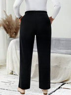 Calça Plus Size Reta com Cintura Elástica