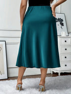Saia Plus Size Midi em Cetim 