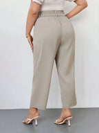 Calça de Alfaiataria Plus Size Feminina Reta com Cintura Elástica