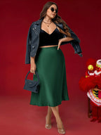 Saia Plus Size Midi em Cetim 