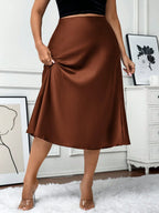 Saia Plus Size Midi em Cetim 