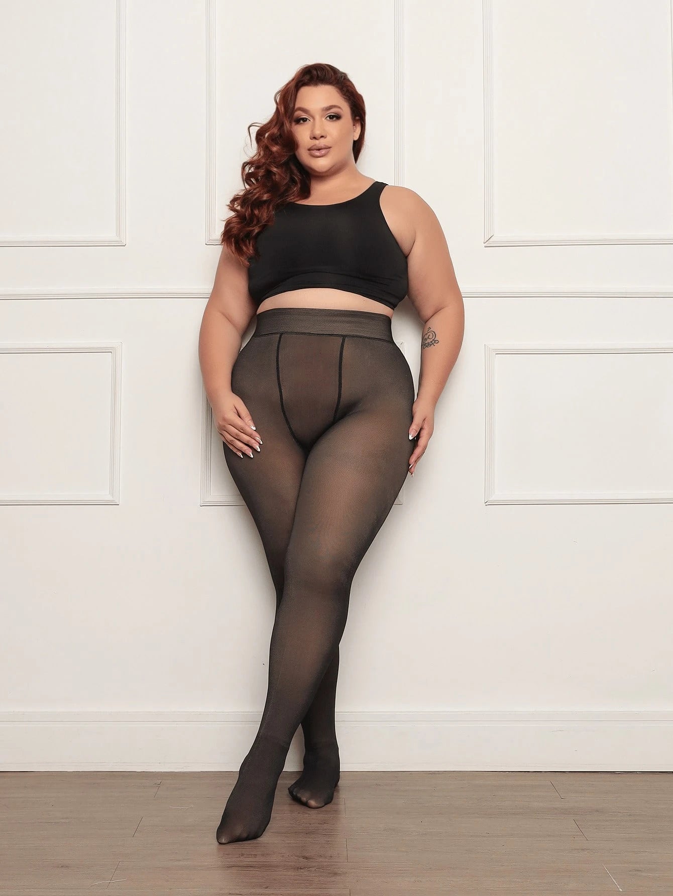 Meia Calça Peluciada Translúcida Plus Size