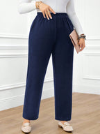 Calça Plus Size Reta com Cintura Elástica