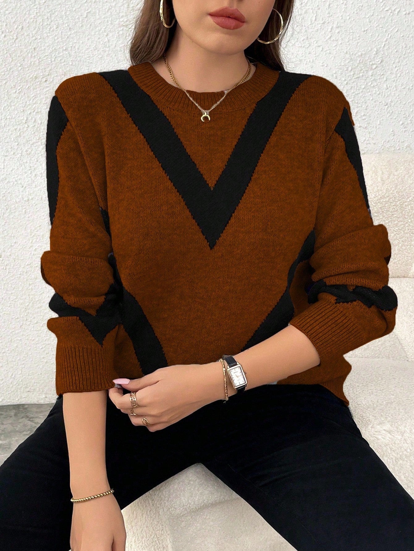Suéter Plus Size Feminino Detalhe em V