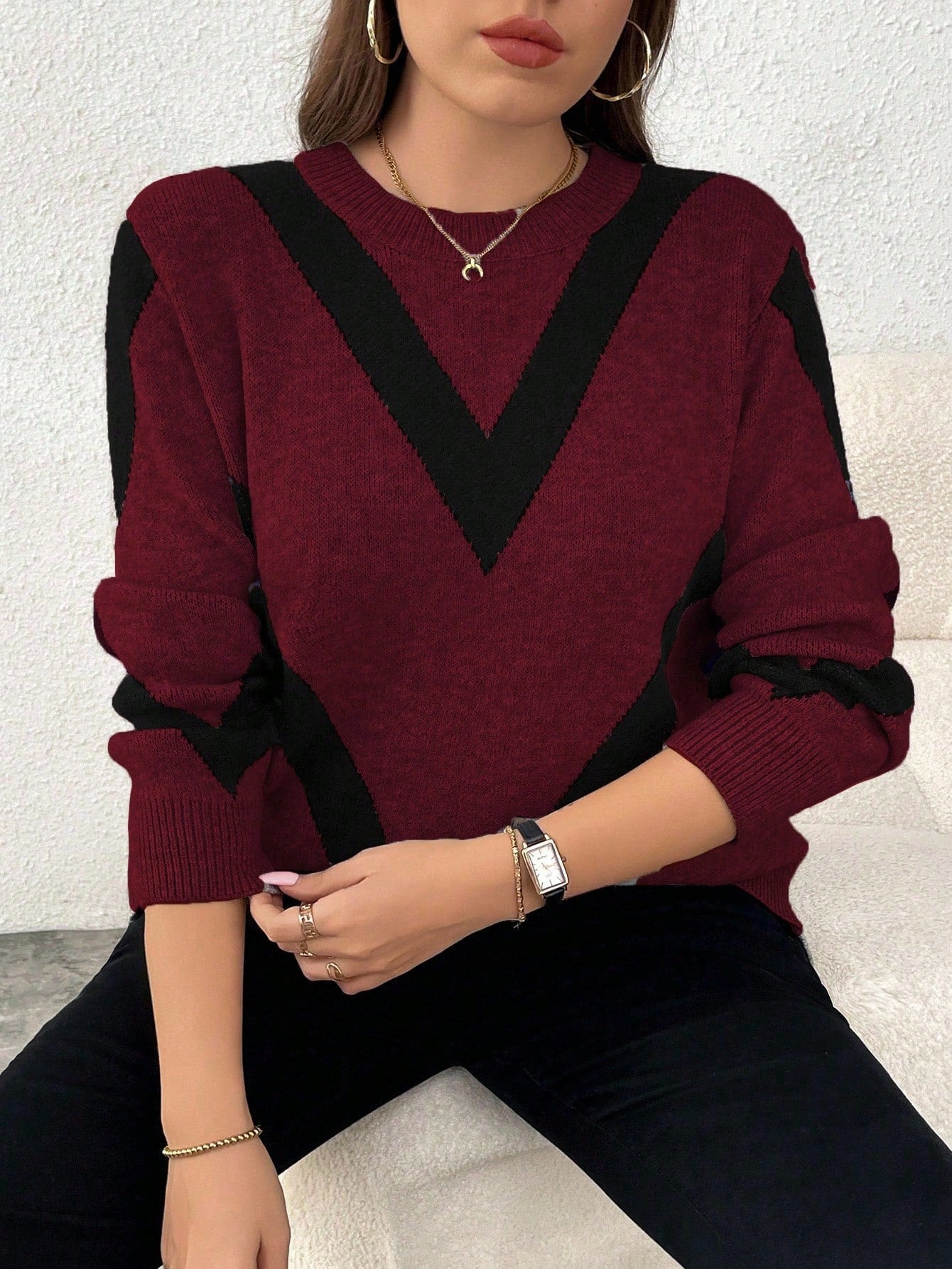 Suéter Plus Size Feminino Detalhe em V