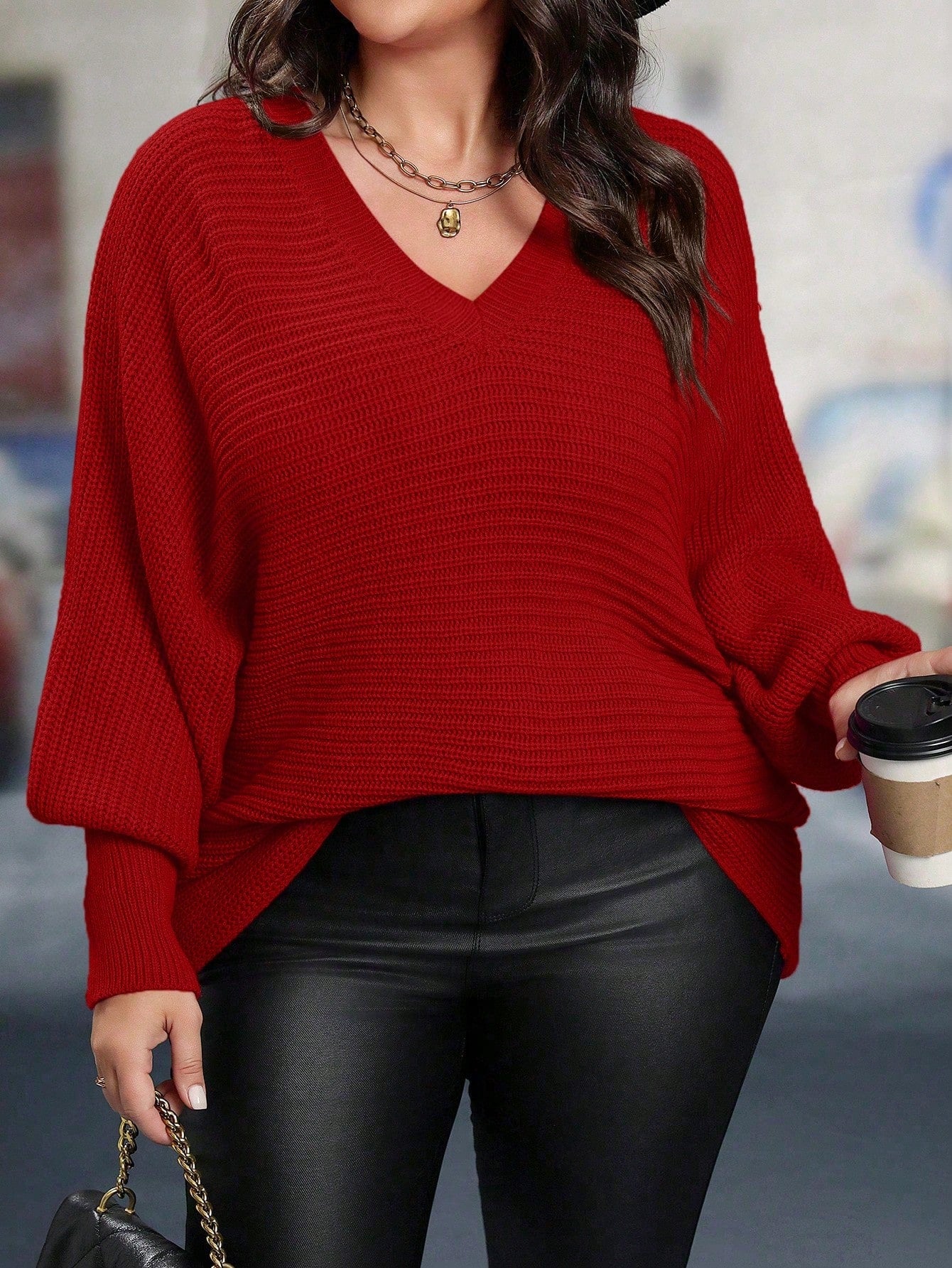 Suéter Feminino Plus Size Longo com Decote V 