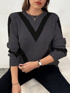 Suéter Plus Size Feminino Detalhe em V
