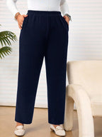Calça Plus Size Reta com Cintura Elástica