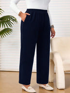 Calça Plus Size Reta com Cintura Elástica