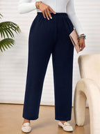 Calça Plus Size Reta com Cintura Elástica