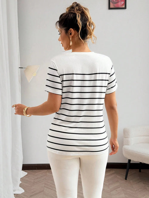 Blusa Plus Size Listrada Manga Curta Elegante