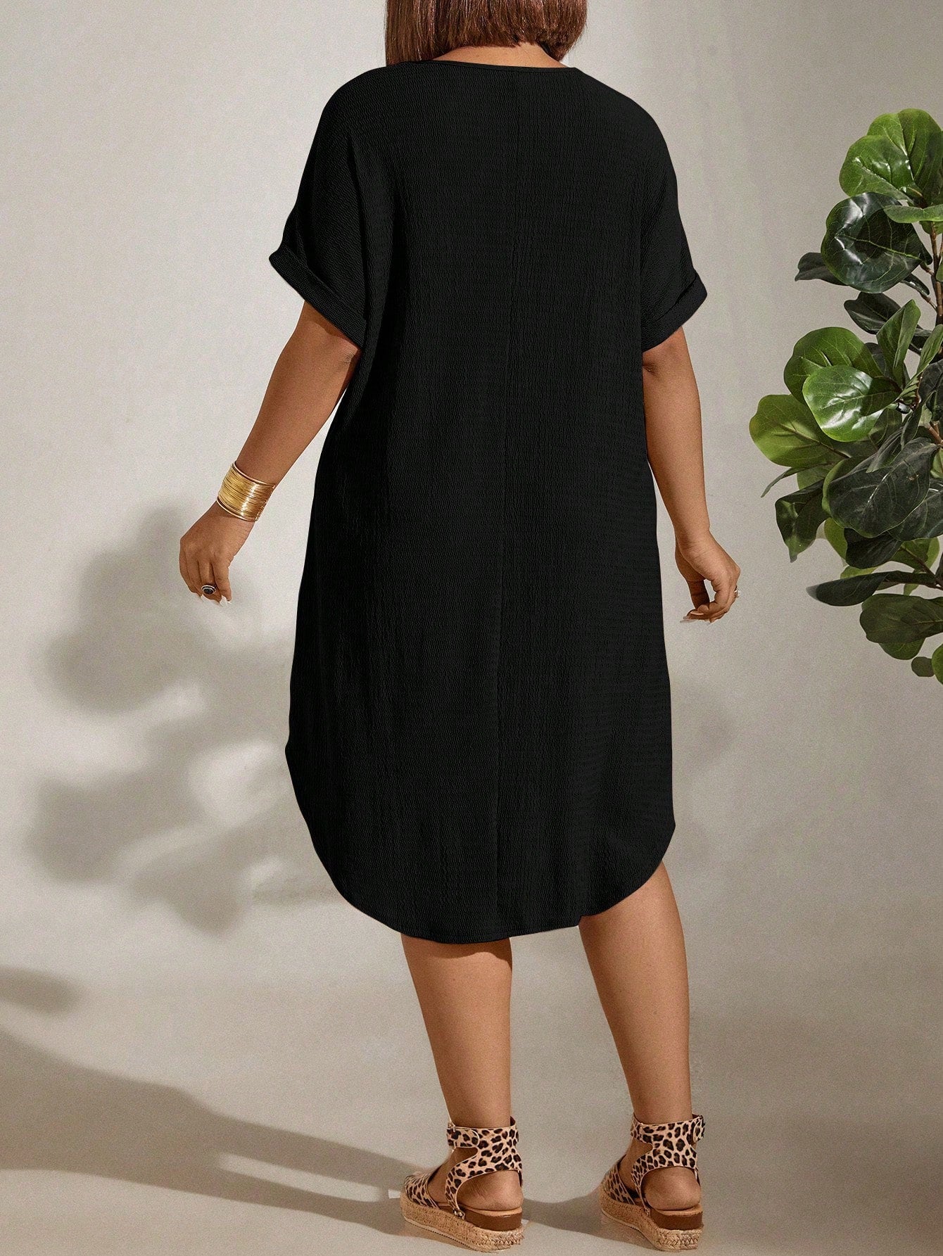 Vestido Plus Size Casual Soltinho Manga Curta