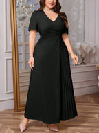 Vestido Plus Size Longo Elegante Plissado