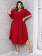 Vestido Plus Size Midi Transpassado Manga Curta