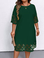 Vestido Plus Size Midi Vazado Meia Manga